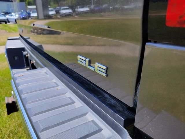 Used 2015 Brown GMC SLE image 26