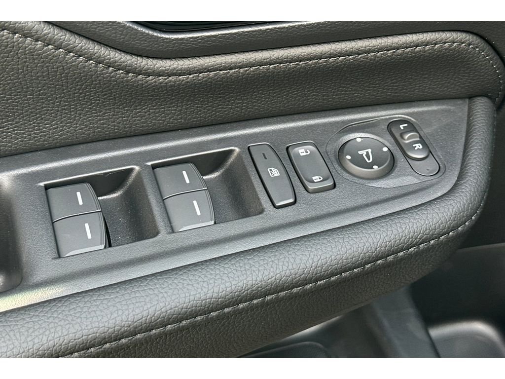 2026 Honda Odyssey Touring - Photo 13