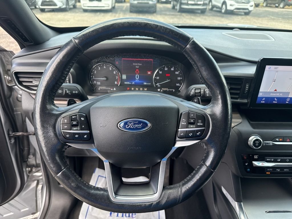 Used 2020 Silver Ford Limited image 4
