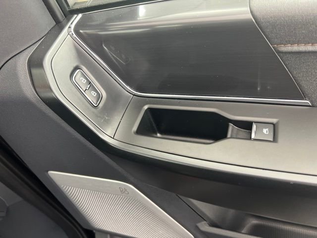 Used 2022 Black Ford Raptor image 31