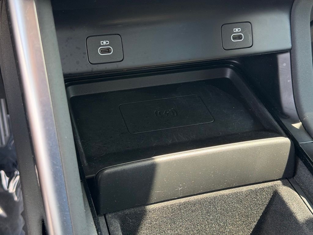 Used 2024 Gray Land Rover S image 34