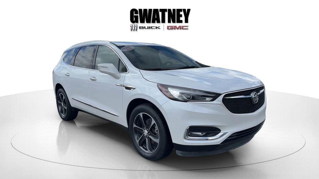 2020 Buick Enclave Essence's photo