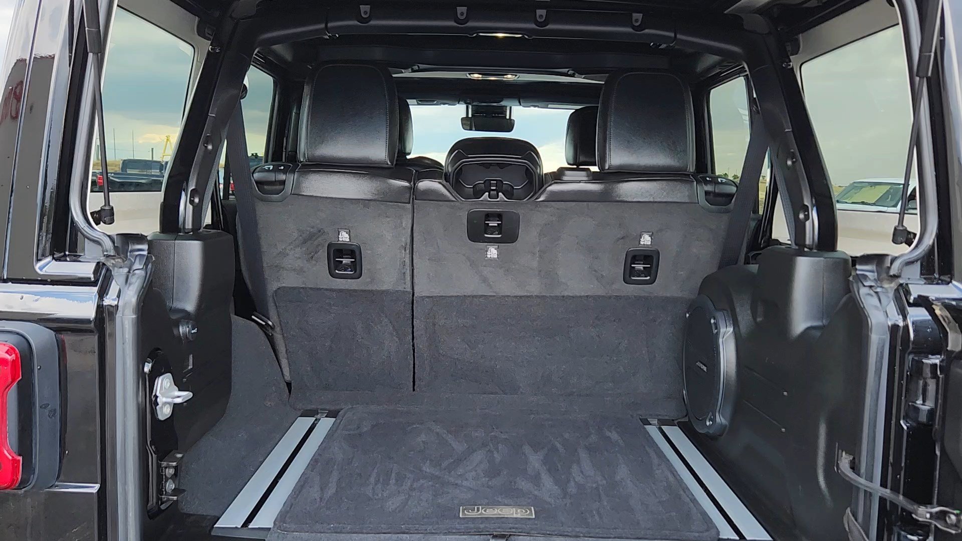 Used 2021 Black Clearcoat Jeep Unlimited Rubicon 392 image 18