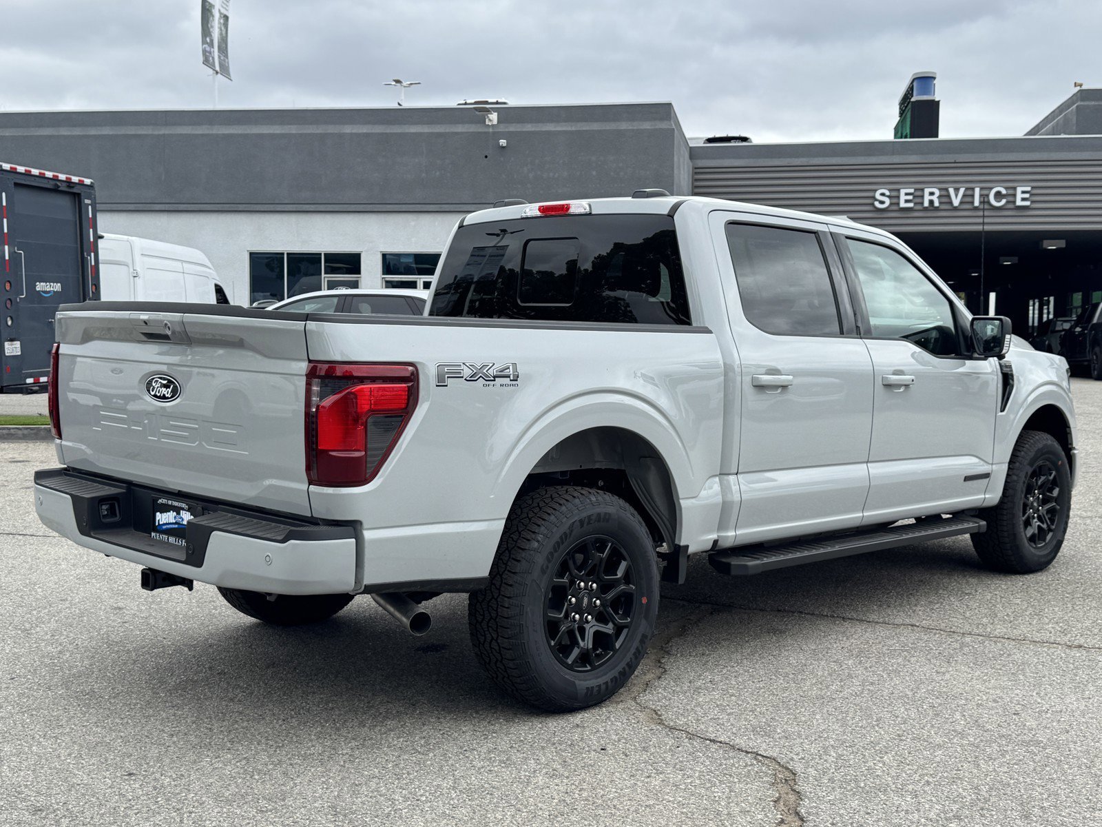 New 2026 Avalanche Ford XLT image 6