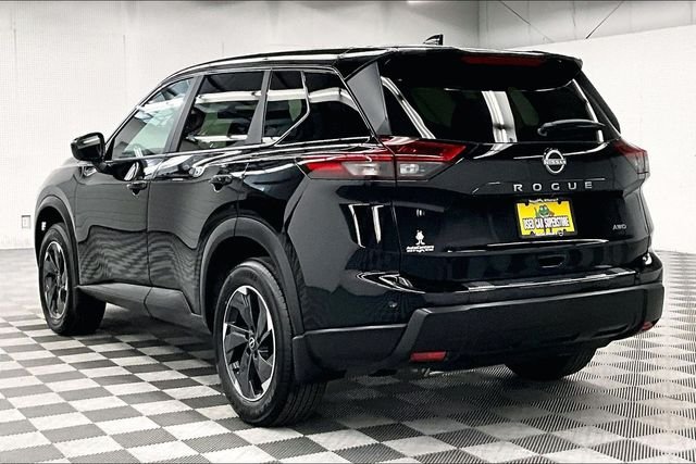 2026 Nissan Rogue SV - Photo 2