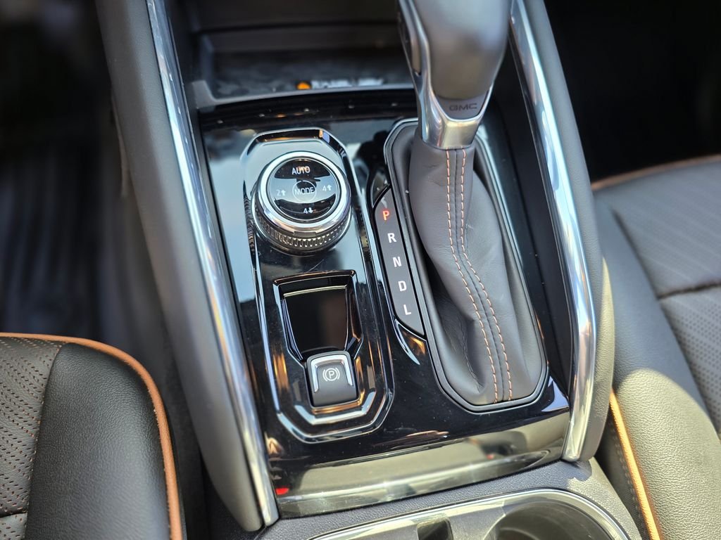 2025 GMC Canyon AT4 - Photo 34