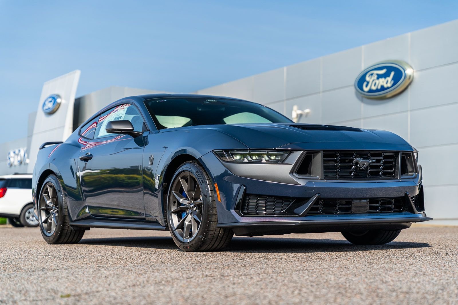 2026 Ford Mustang Dark Horse's photo