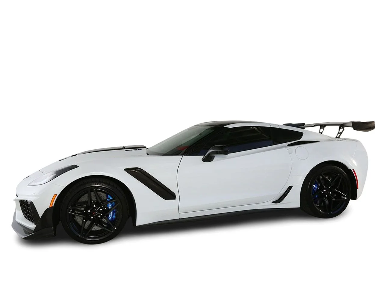 Used 2019 White Chevrolet ZR1 image 12