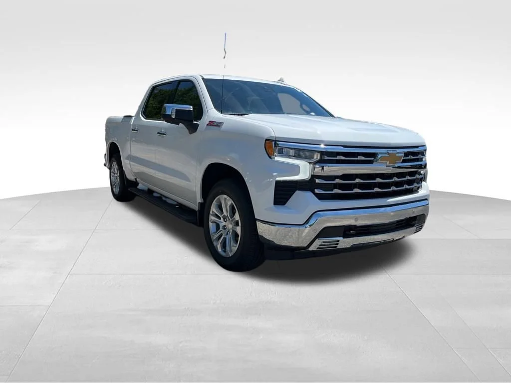 Used 2024 Summit White Chevrolet LTZ image 7