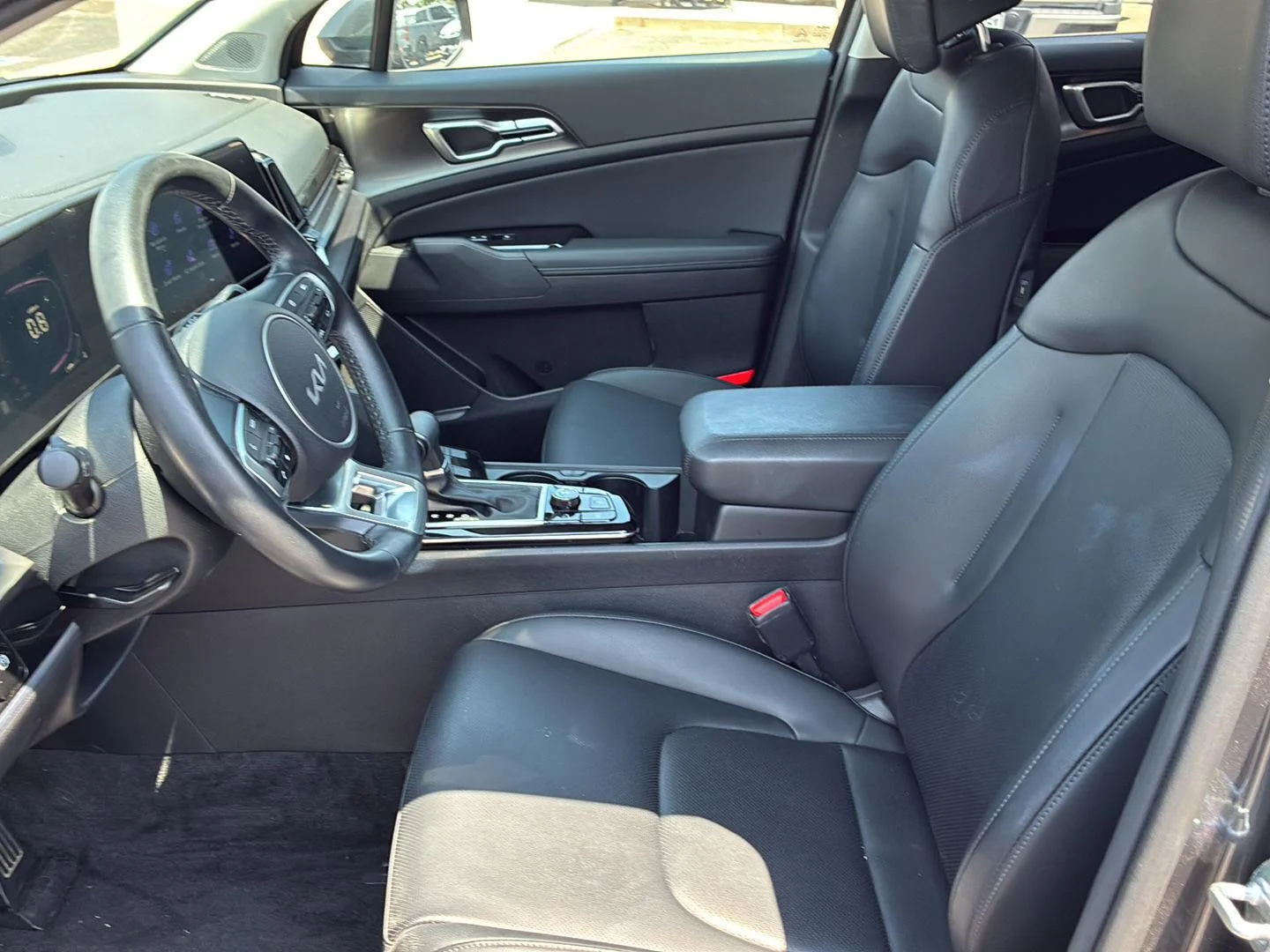 Used 2024 Gravity Gray Kia EX image 11