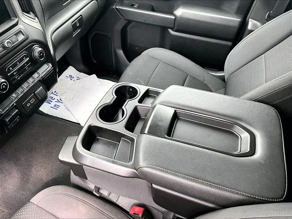 Used 2021 Silver Chevrolet Custom image 14