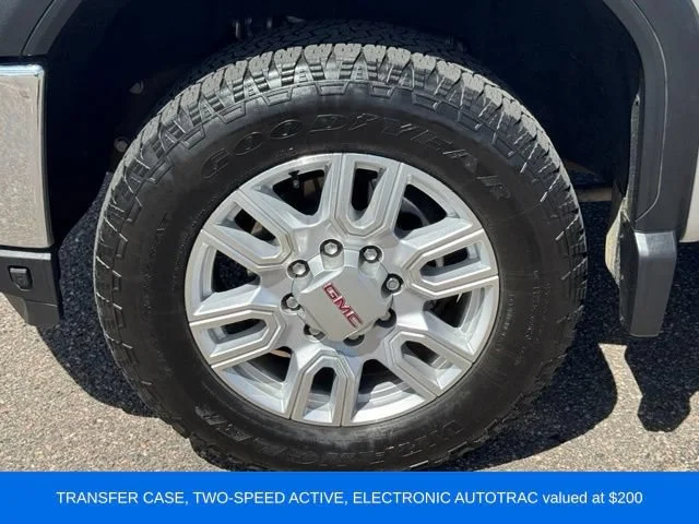 Used 2021 QUICKSILVER METALLIC GMC SLE image 12