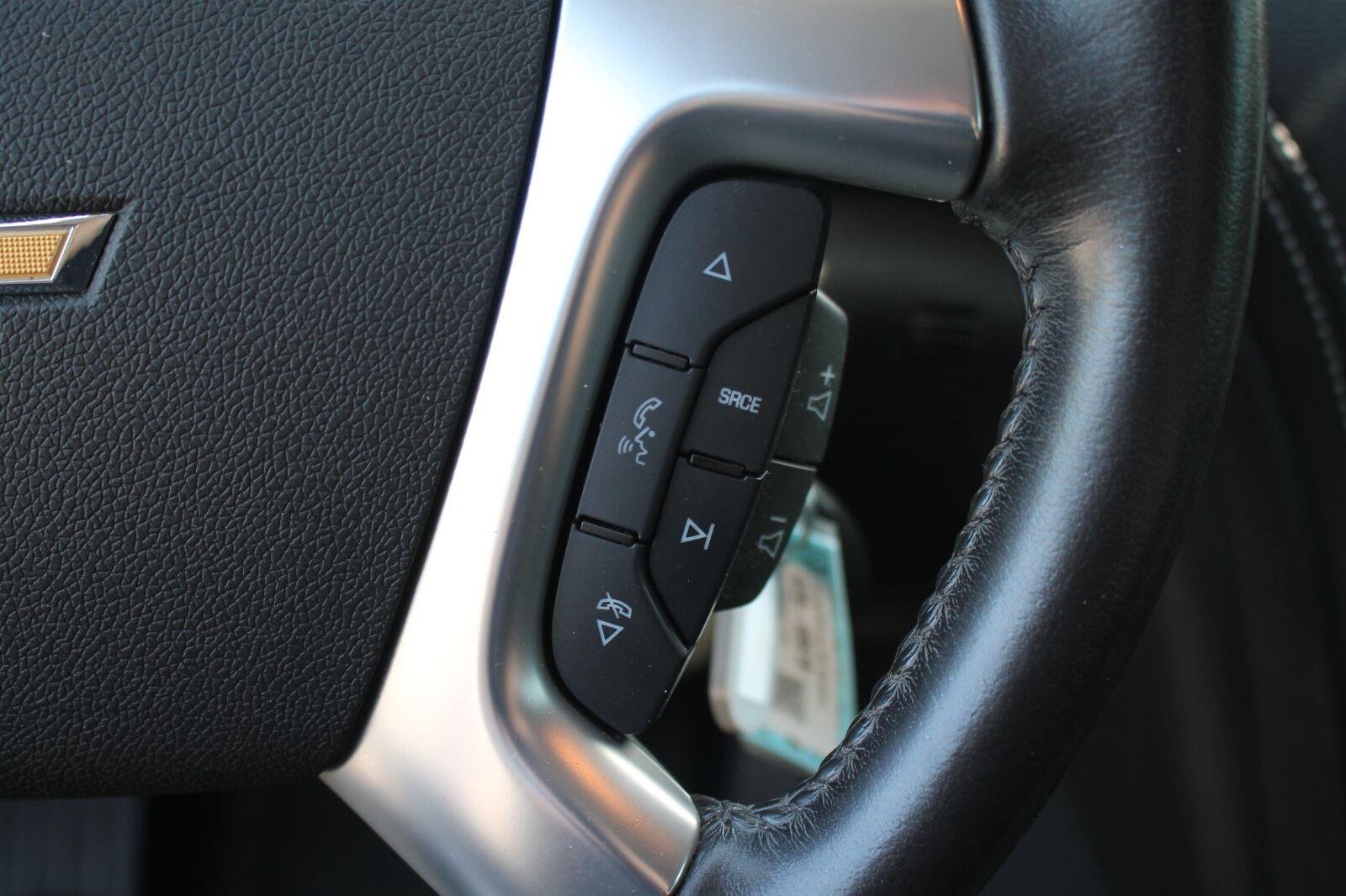 Used 2016 TUNGSTEN METALLIC Chevrolet LT image 17