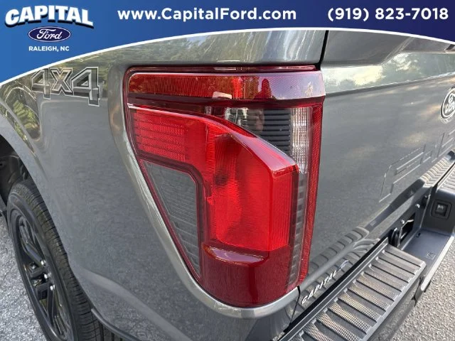 Used 2024 Gray Ford XLT image 15