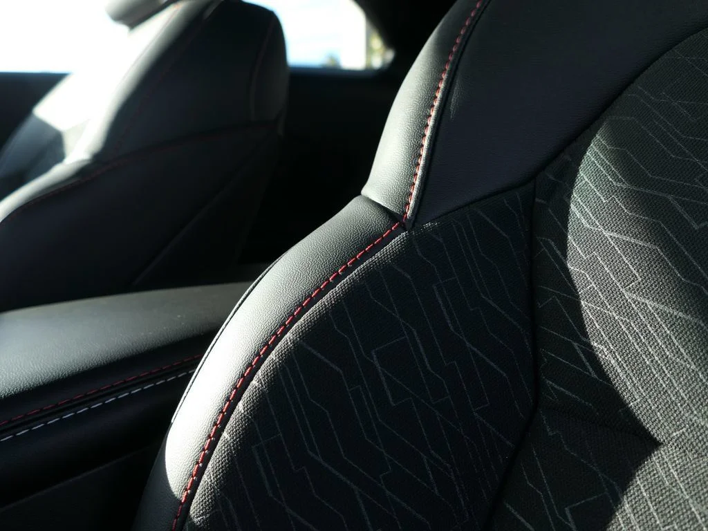 New 2026 Diamond Black Crystal Pearlcoat Dodge Scat Pack image 9