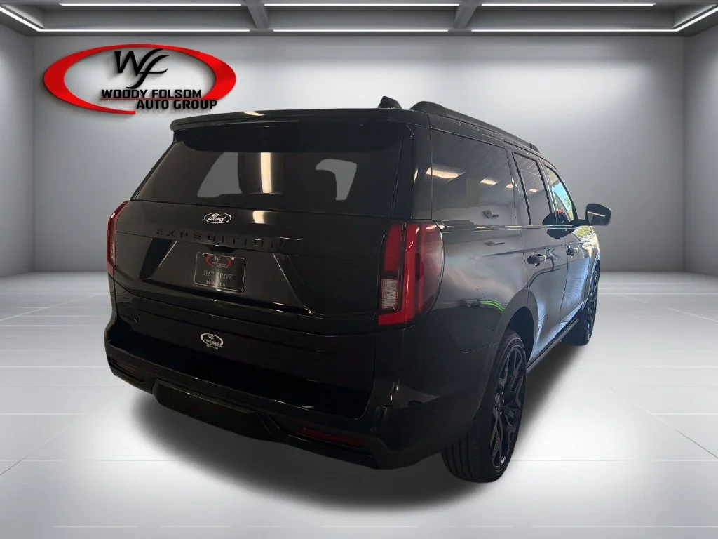 New 2027 Black Ford Platinum image 6