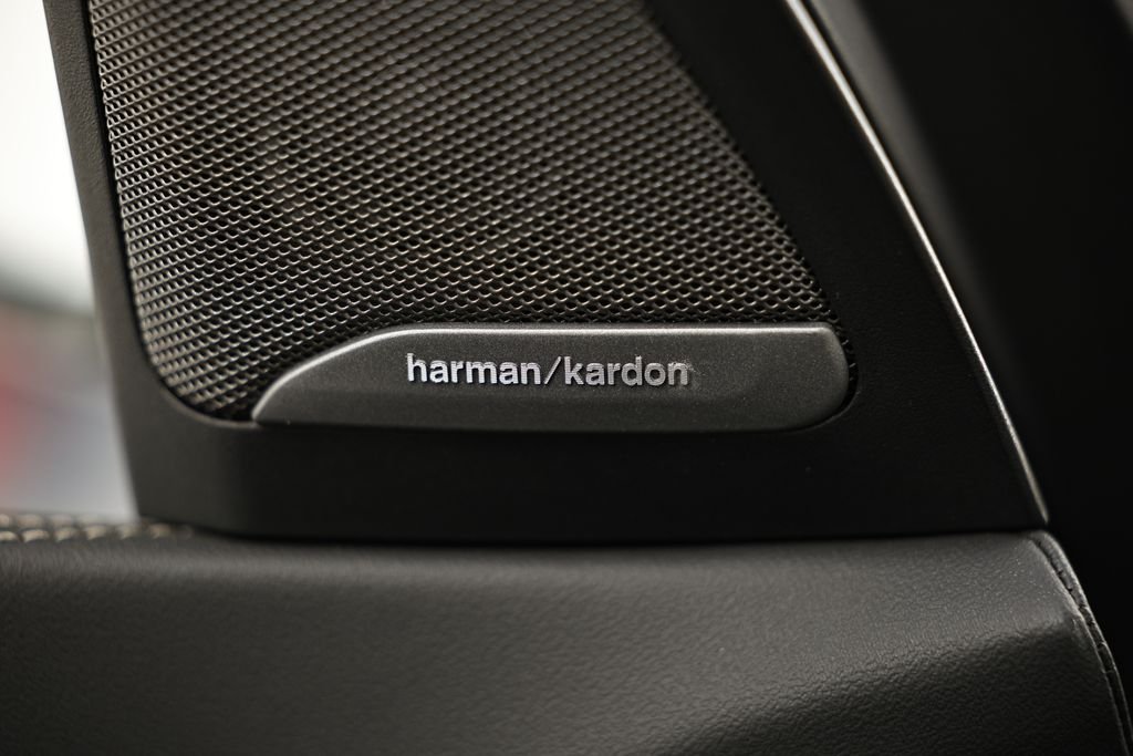 New 2026 Skyscraper Grey Metallic BMW xDrive40i image 17