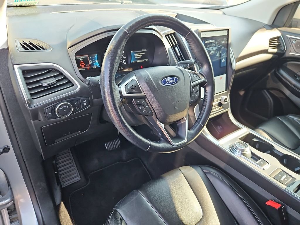 Used 2022 Silver Ford Titanium image 13