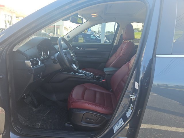 Used 2021 Polymetal Gray Mazda Carbon Edition Turbo image 4