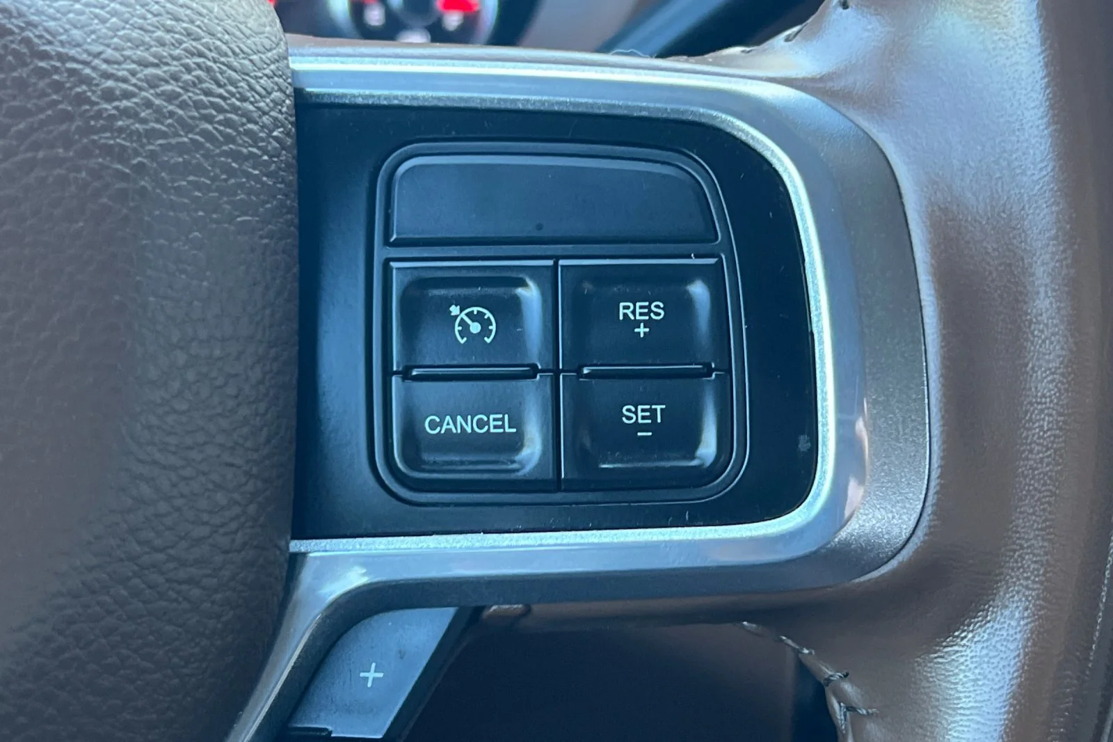 Used 2020 Delmonico Red Pearlcoat Ram Laramie image 26