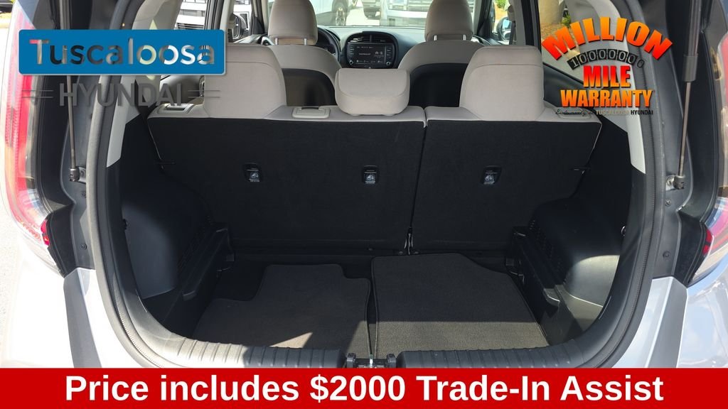 Used 2023 Gray Kia LX image 10