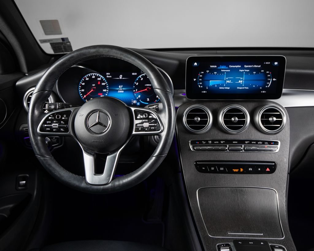 Certified Used 2022 Black Mercedes-Benz GLC 300 image 8