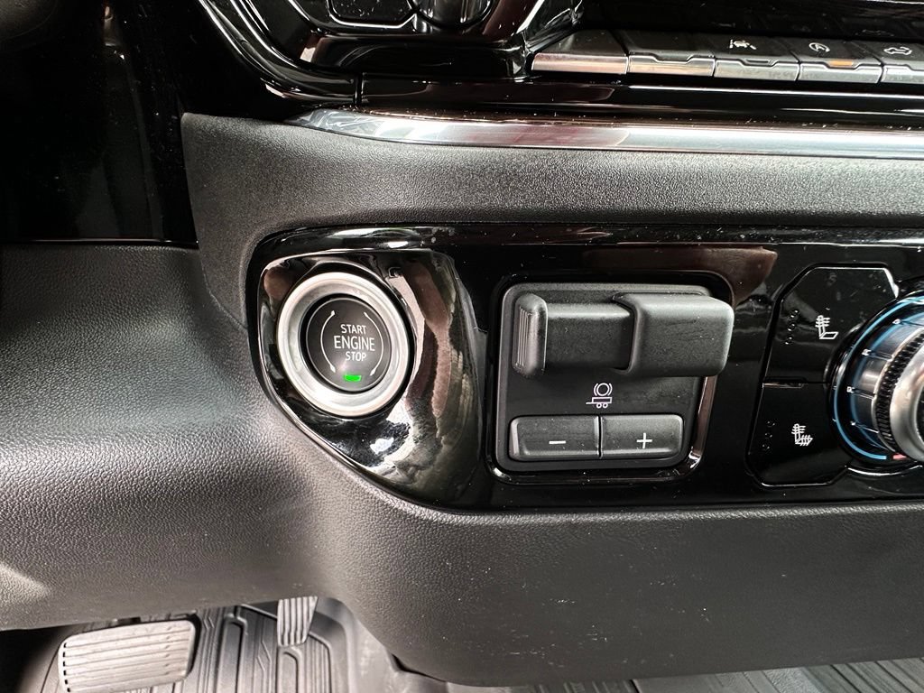 Used 2023 Sterling Metallic GMC Elevation image 35