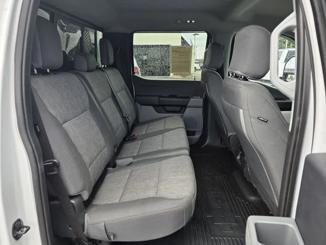 Used 2024 Oxford White Ford XL image 30
