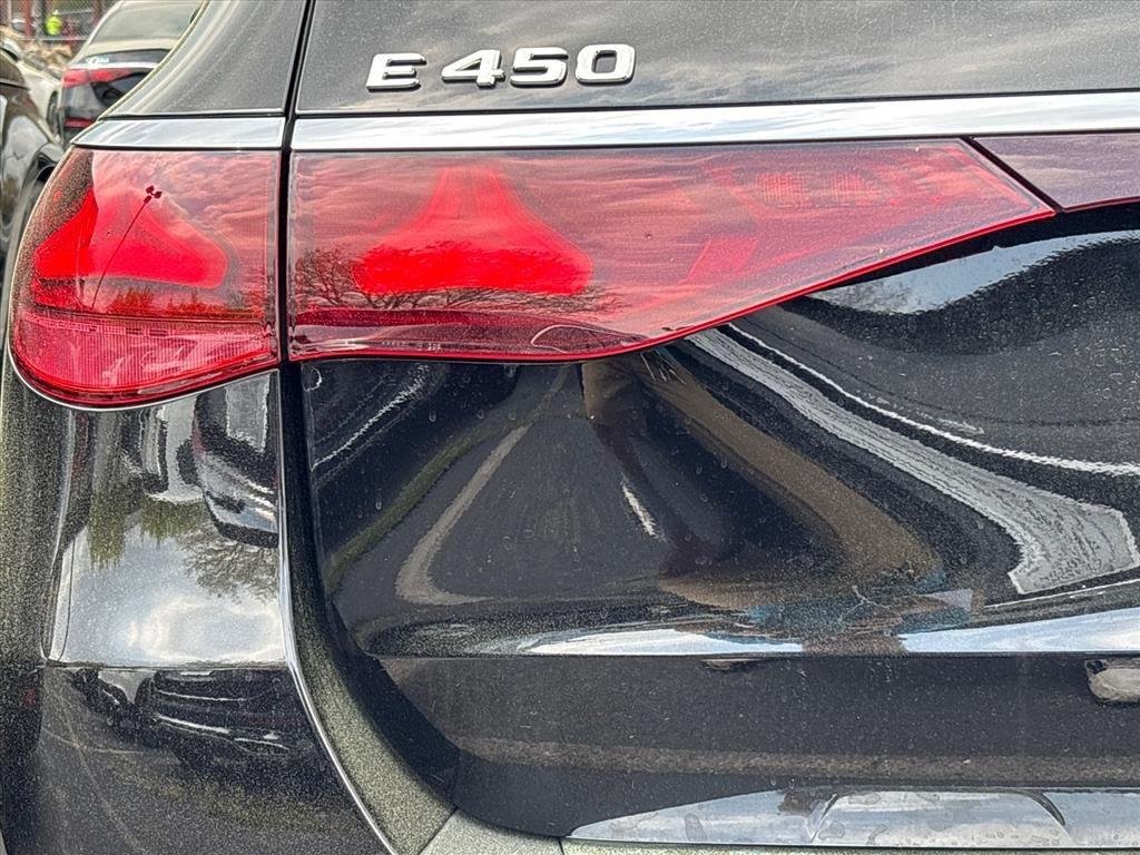 Used 2025 BLACK Mercedes-Benz E 450 image 22