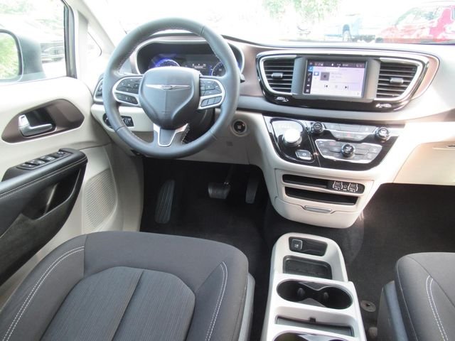 Certified Used 2023 Gray Chrysler LX image 13