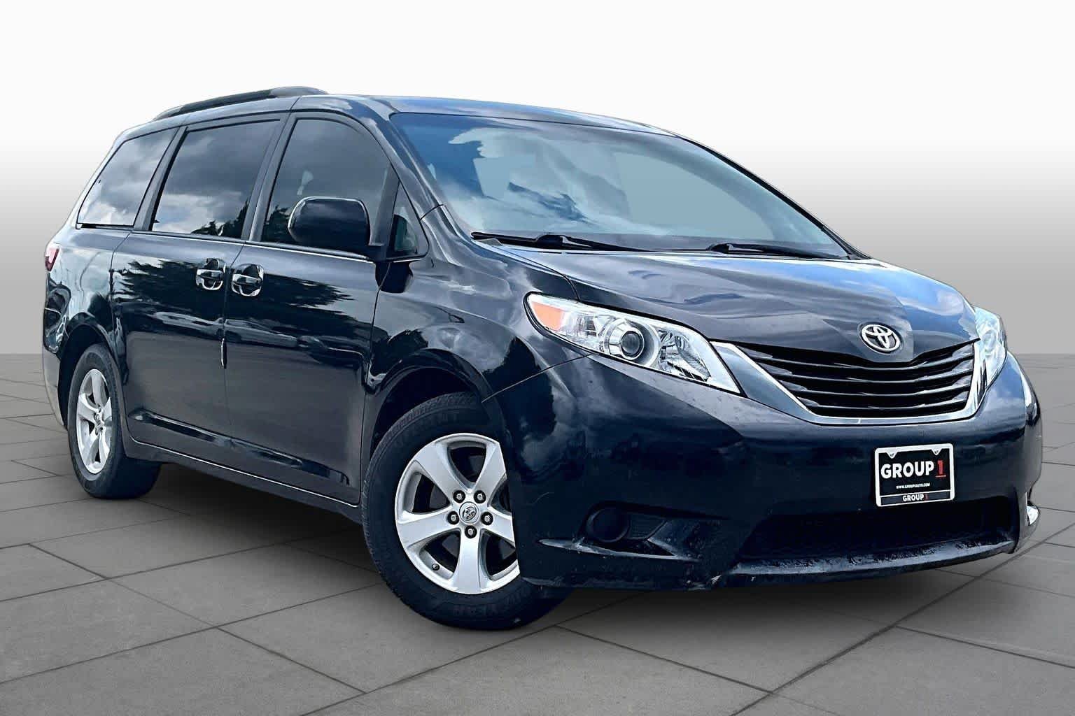 Used 2015 Attitude Black Toyota LE image 3