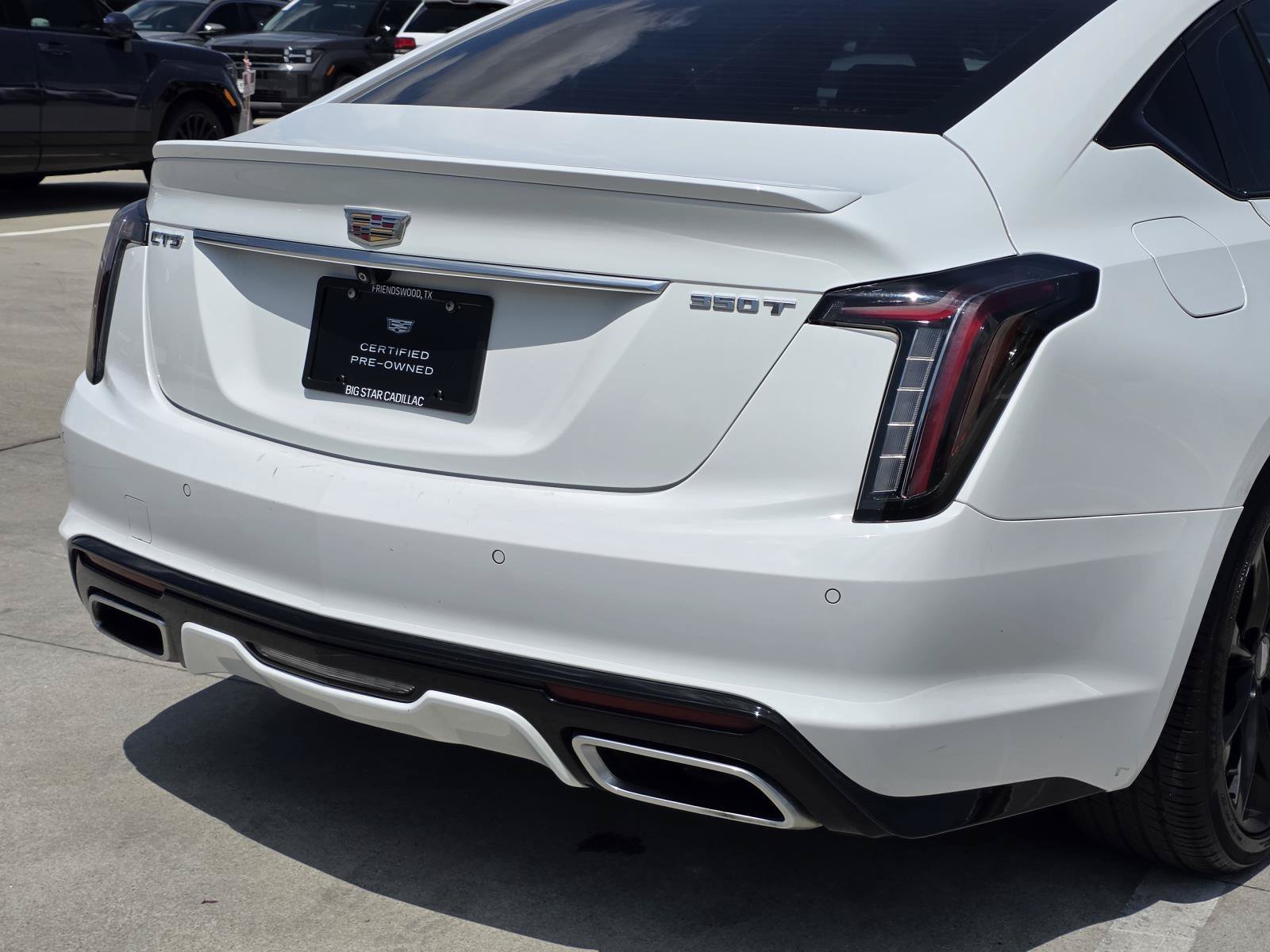 Used 2021 SUMMIT WHITE Cadillac Sport image 10