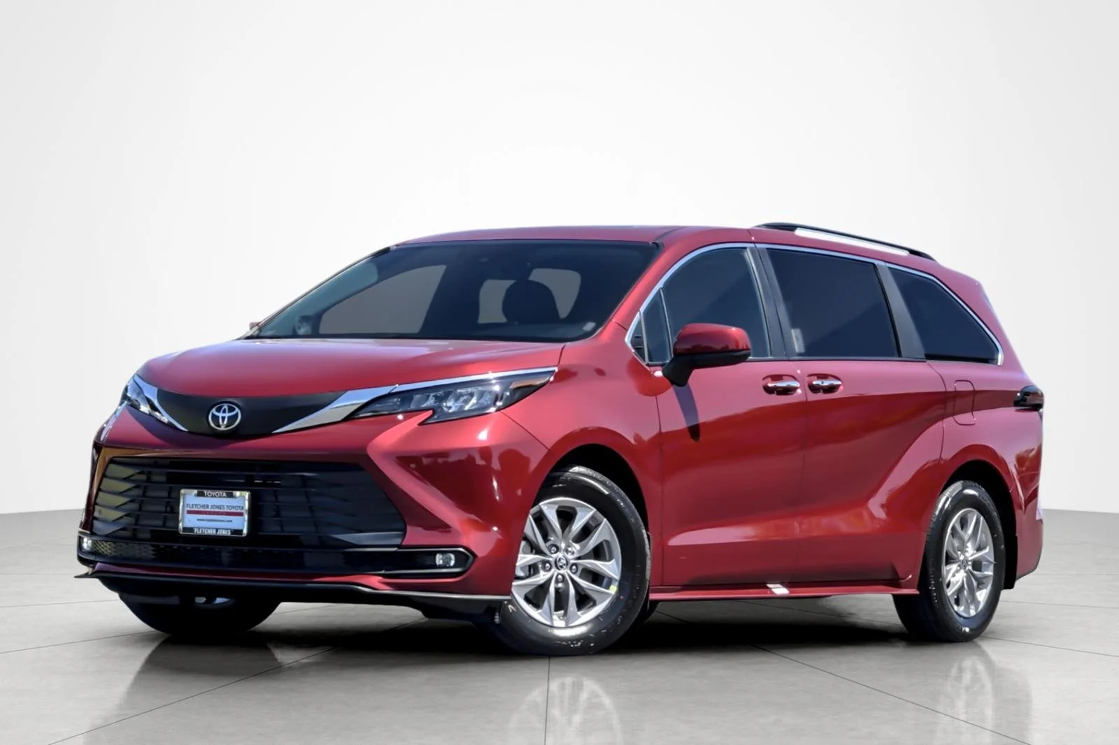 2026 Toyota Sienna  XLE