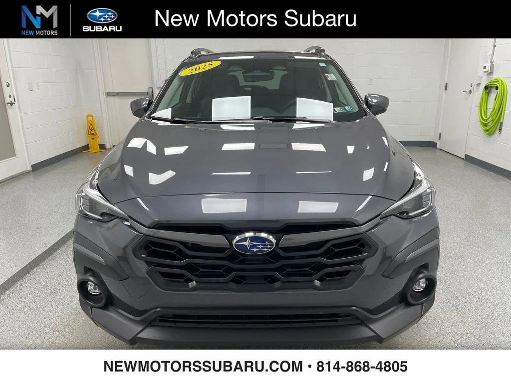 Used 2025 Gray Metallic Subaru Limited image 2