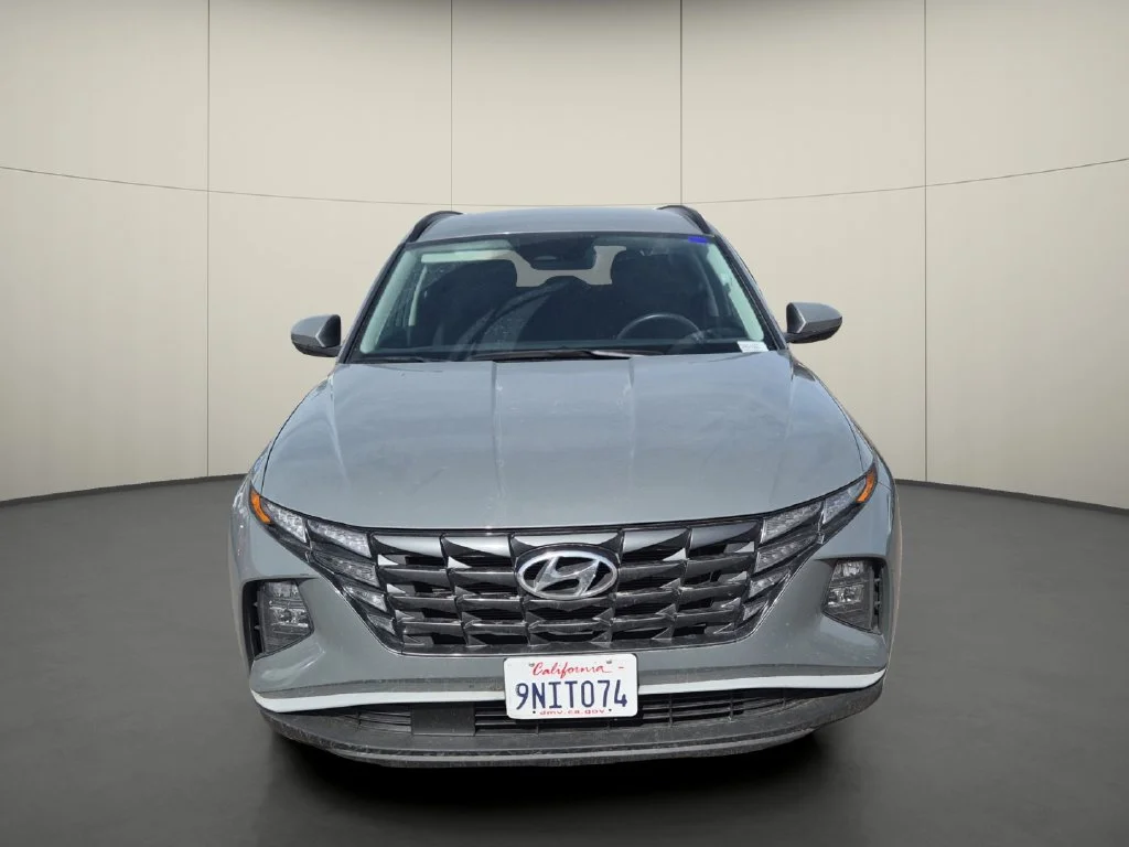Used 2024 Gray Hyundai SEL image 2
