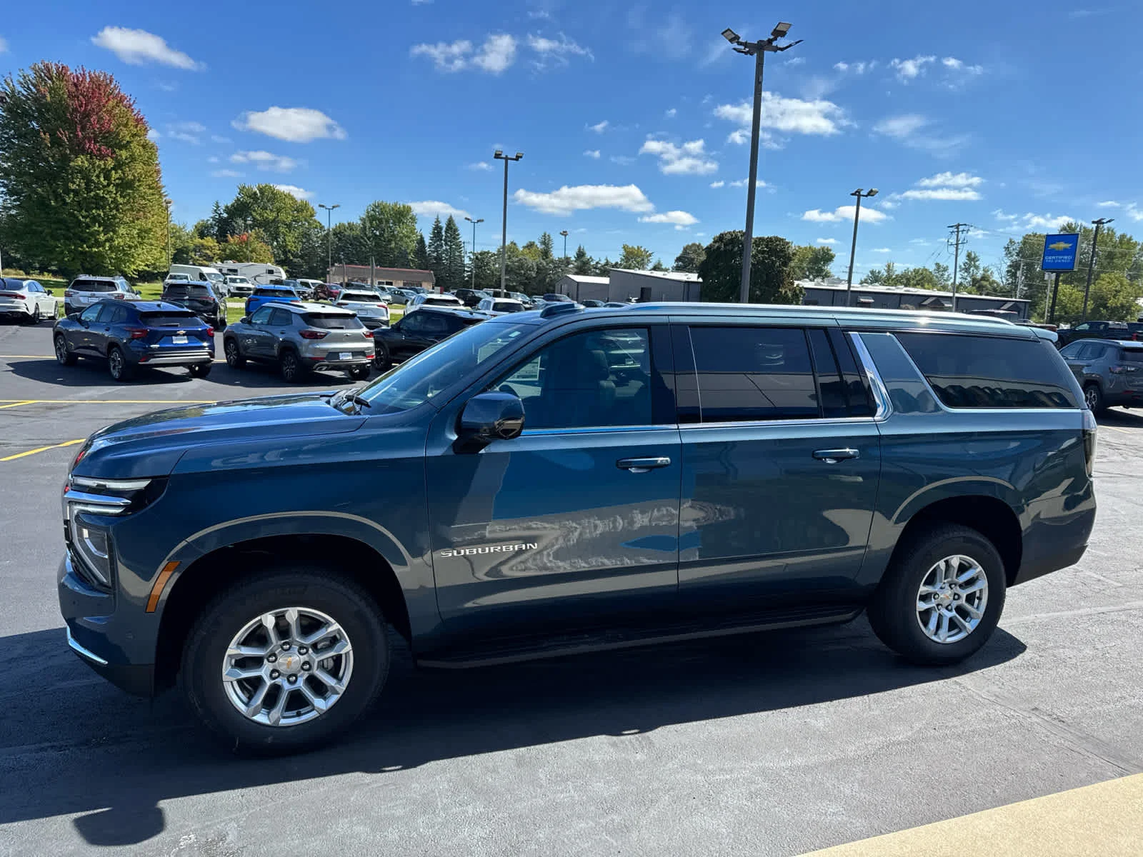 2027 Chevrolet Suburban LT - Photo 11