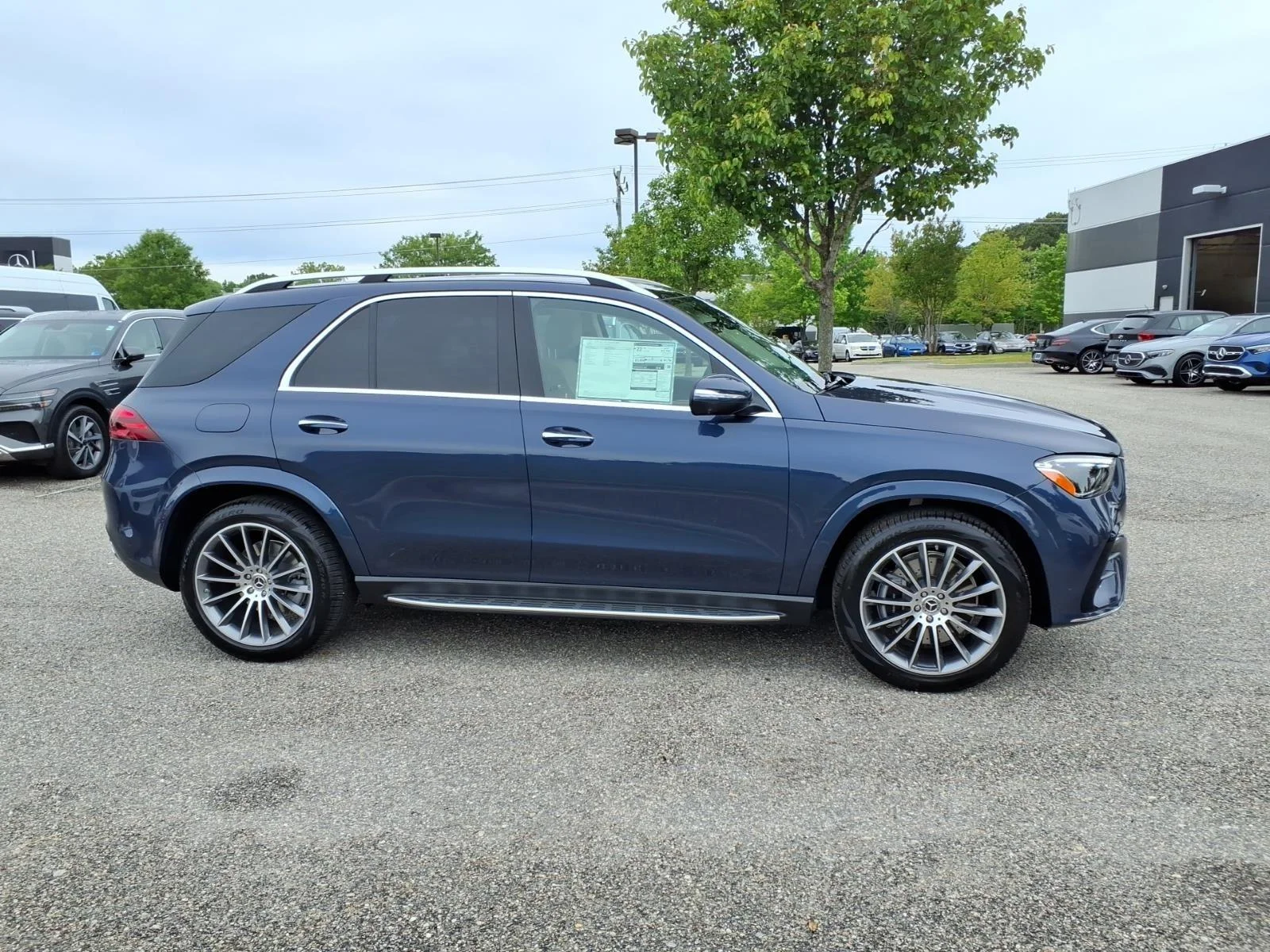 New 2026 BLUE Mercedes-Benz GLE 350 image 5