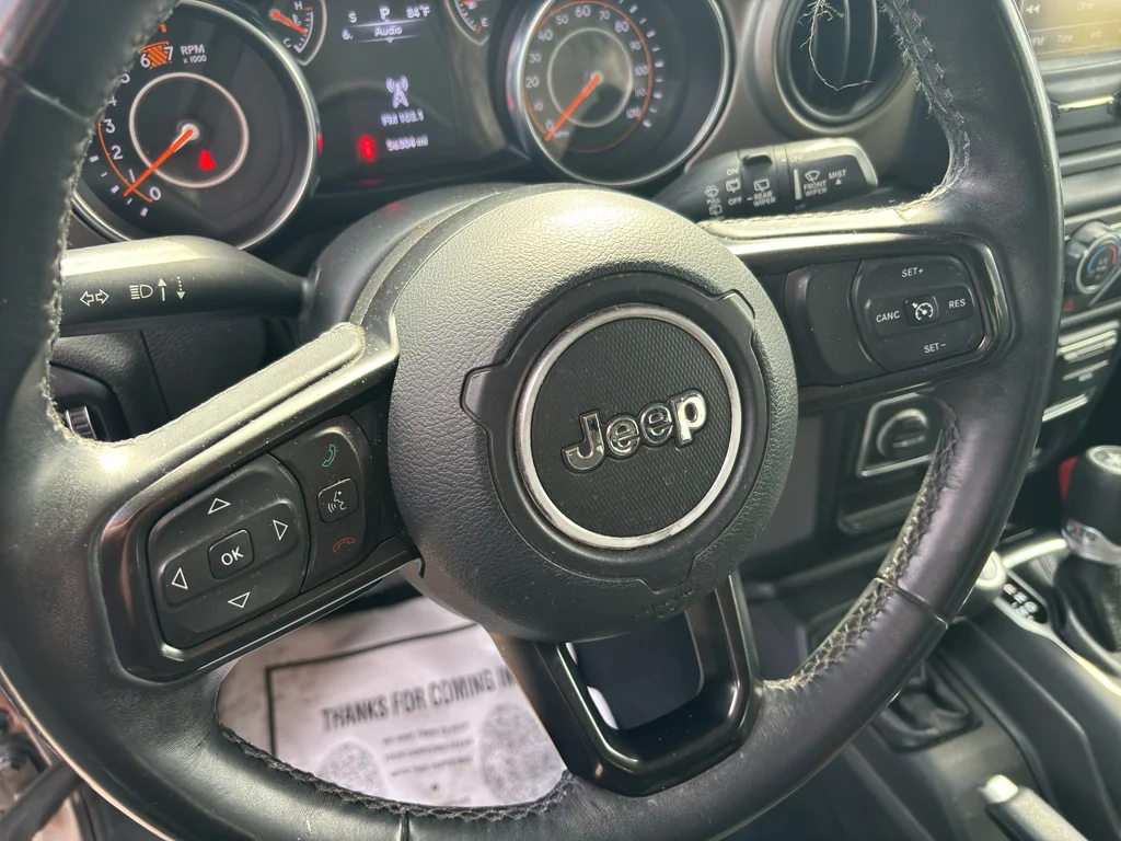 Used 2018 Granite Crystal Metallic Clearcoat Jeep Sport S image 10