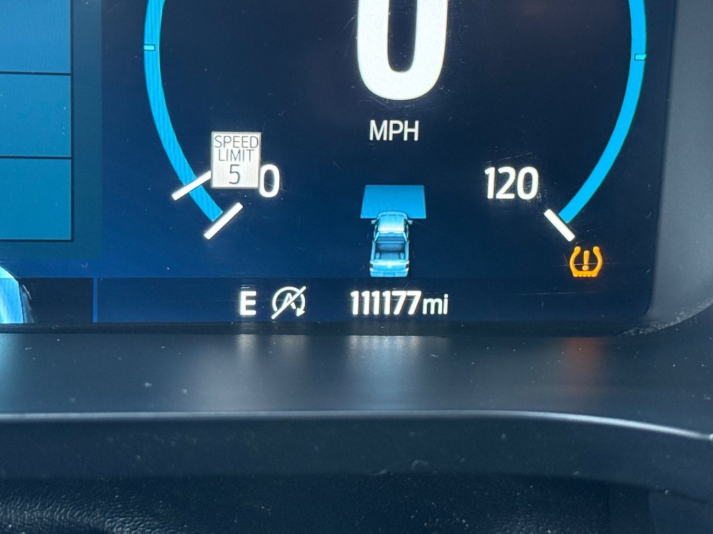 Used 2021 Carbonized Gray Metallic Ford Platinum image 37