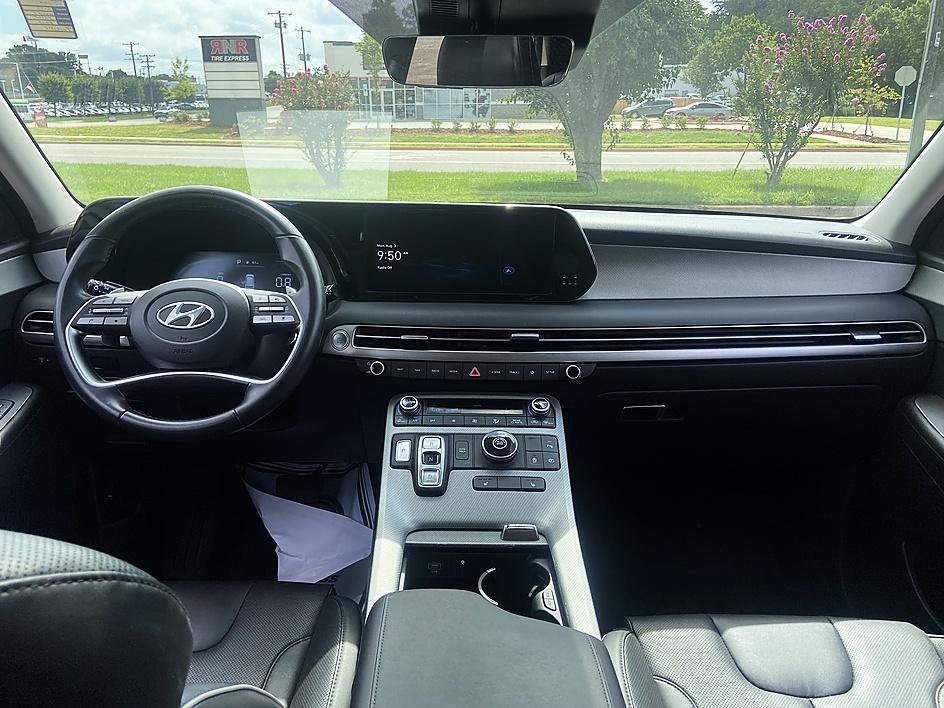 Used 2023 Abyss Black Pearl Hyundai XRT image 29