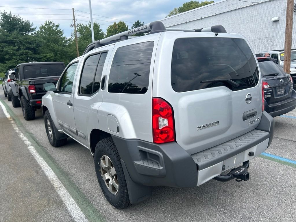 Used 2012 Silver Nissan PRO-4X image 6