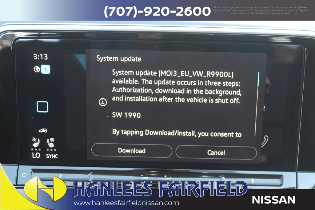 Used 2025  Volkswagen 2.0T SE w/Technology image 26