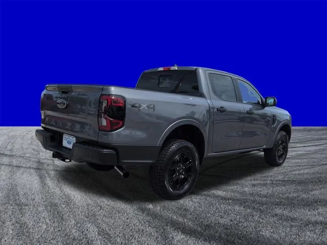New 2026 Carbonized Gray Metallic Ford XLT image 4