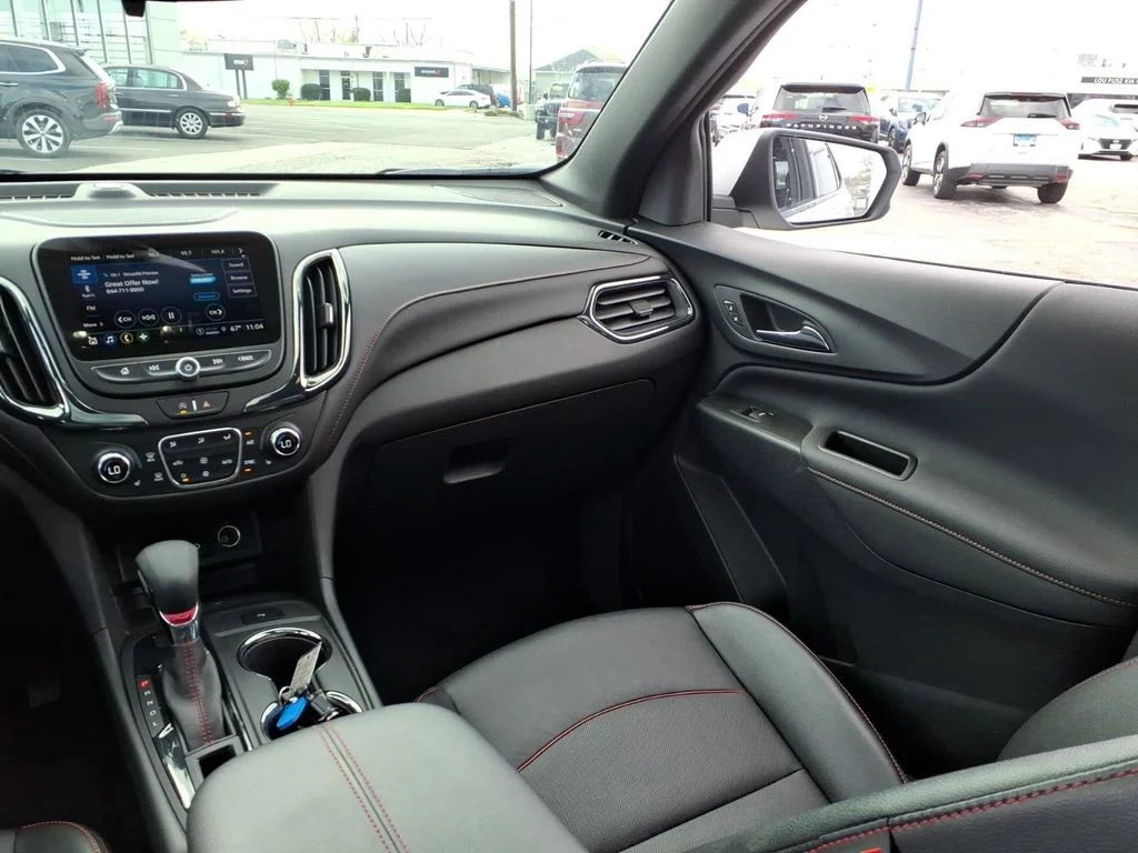 2024 Chevrolet Equinox RS - Photo 12