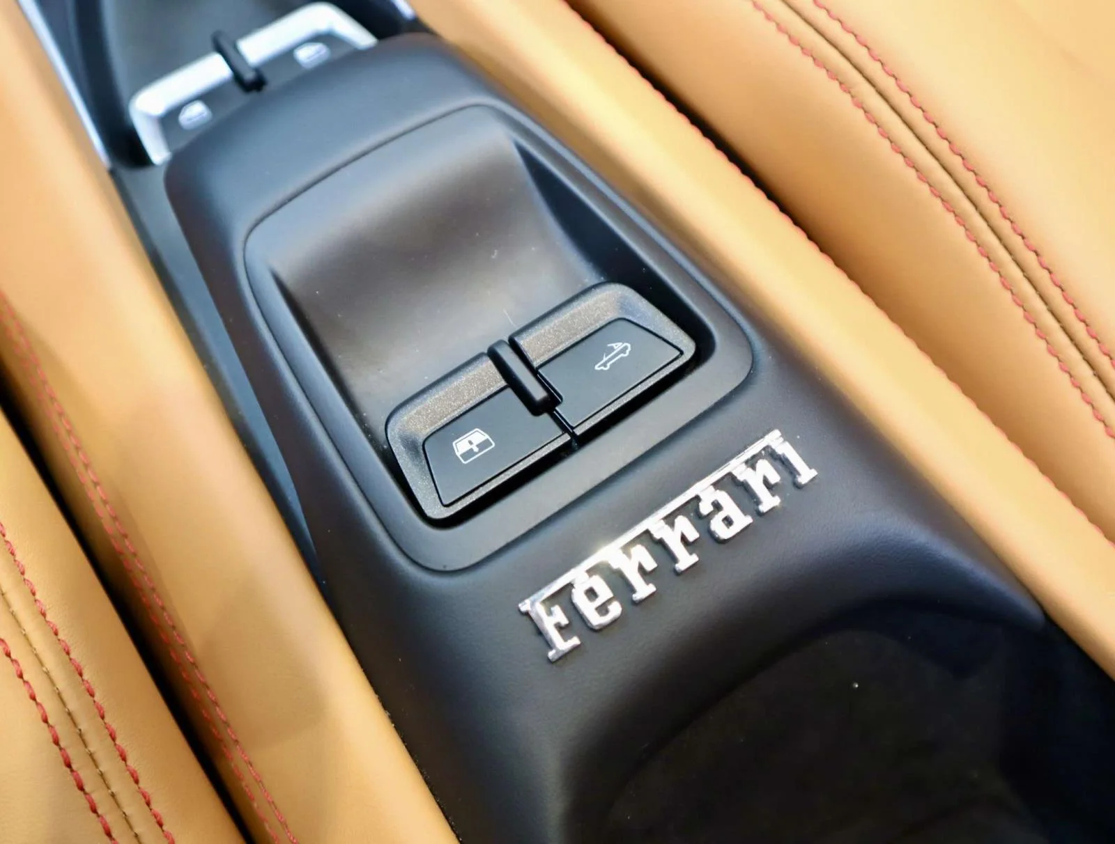 Used 2022 Rosso Corsa Ferrari Convertible image 32