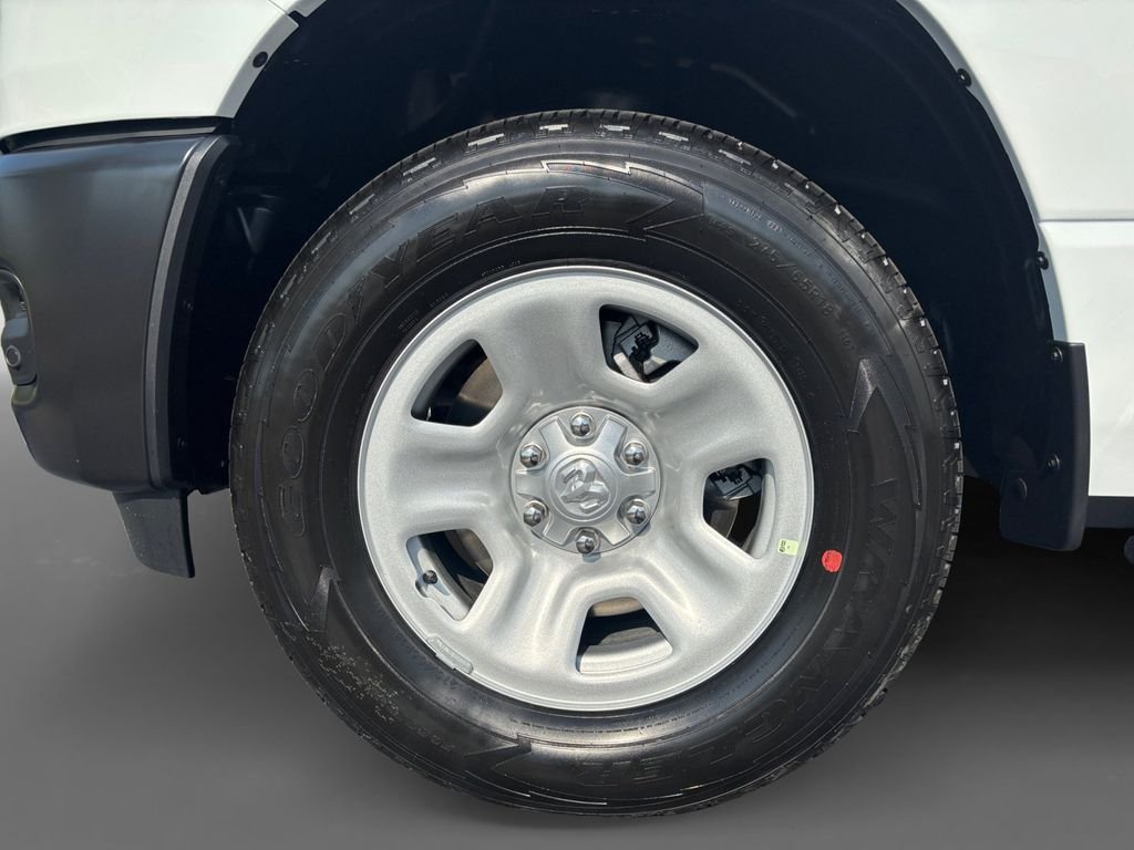 New 2026 Bright White Clear-Coat Exterior Paint RAM Tradesman image 15
