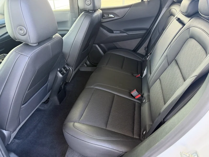 Used 2026 Summit White Chevrolet LT image 18