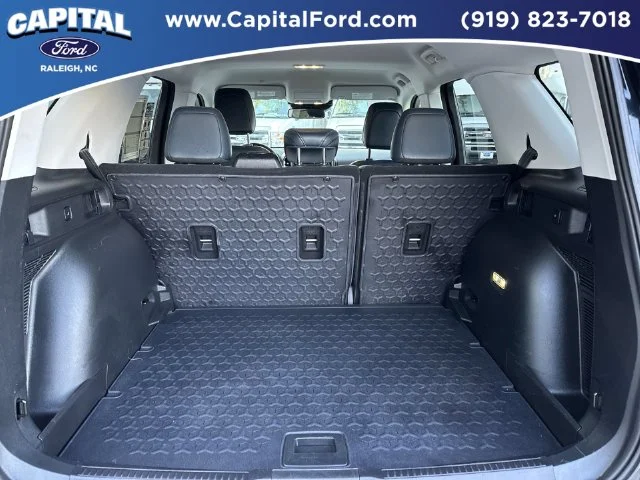 Used 2022 Blue Ford Outer Banks image 16
