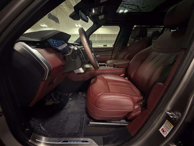 Used 2025 Silver Land Rover Autobiography image 19