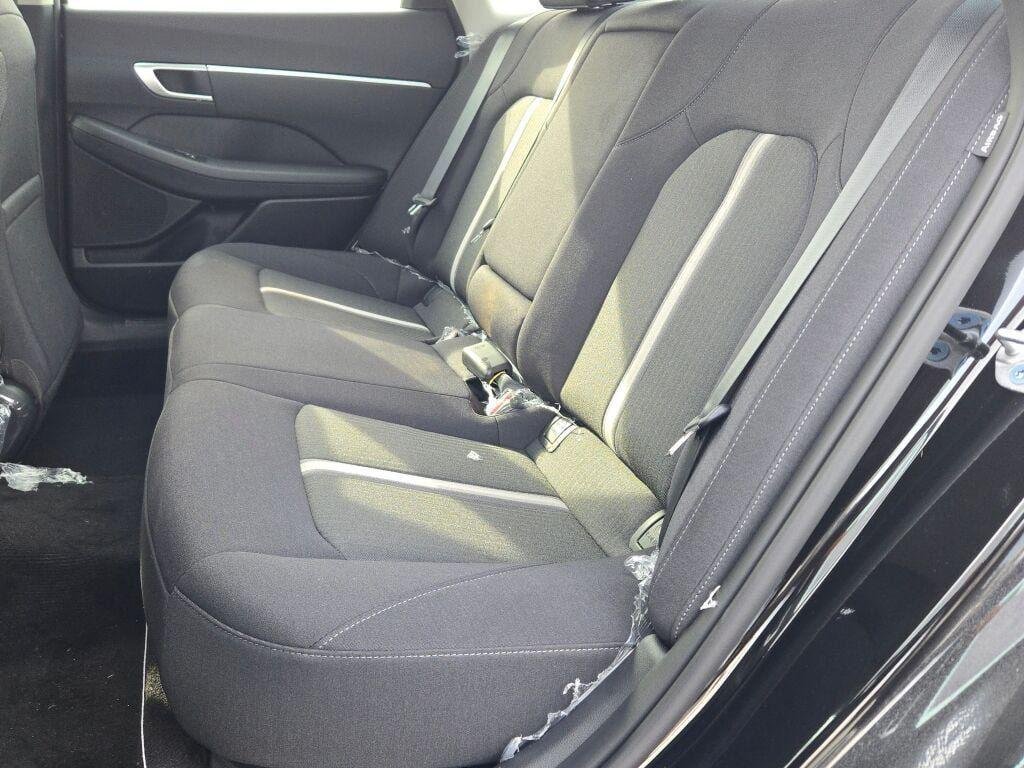 New 2026 Black Hyundai SEL Sport image 17